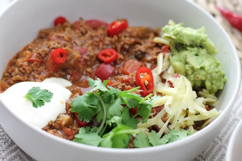 Keto Chilli is perfect in the slow cooker or stove top. An easy Keto weeknight meal and great to cook in bulk for lunches throughout the week! Simple, delicious Keto Mexican. #keto #ketogenicdiet #ketorecipe