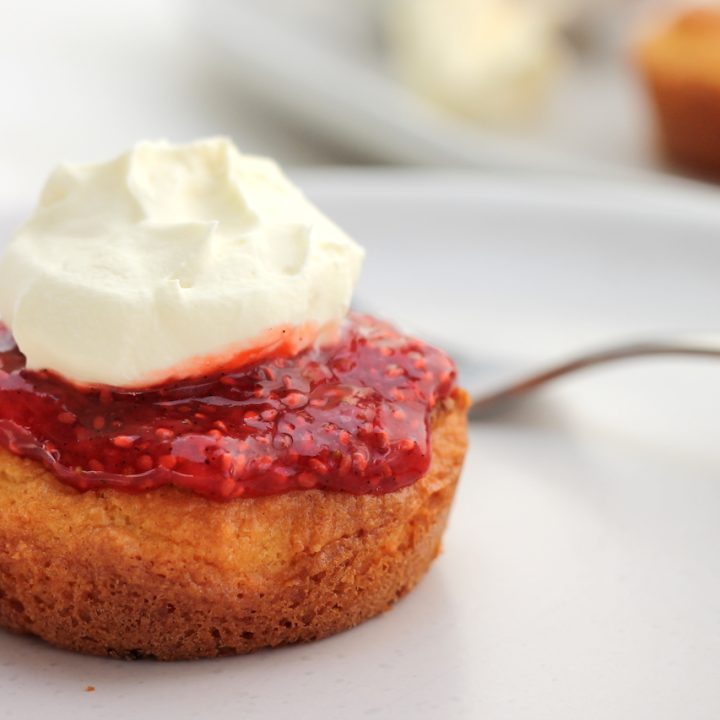 Keto Scones, Jam & Cream – The Ultimate Keto & LCHF Afternoon Tea BY AUSSIE KETO QUEEN A quick and easy snack for any occasion, these Keto Scones served with Keto Strawberry Jam are the perfect snack. Serve with whipped cream!  Keto scones are perfect for any occasion and are lovingly served with Keto Strawberry Jam and Whipped cream. Enjoy! #keto #easyketo #lazyketo #ketosnacks