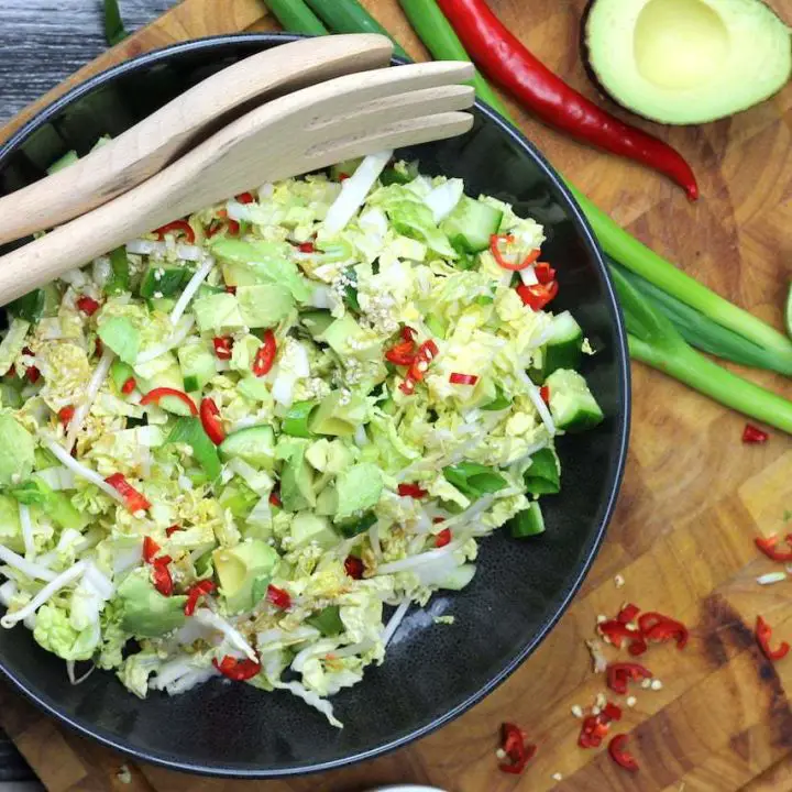 Keto Chinese salad is a delicious combination of tangy, sweet and spicy flavours, making this Cabbage Salad the perfect keto side dish or BBQ accompaniment! #ketosalad #ketogenicrecipes #ketodiet