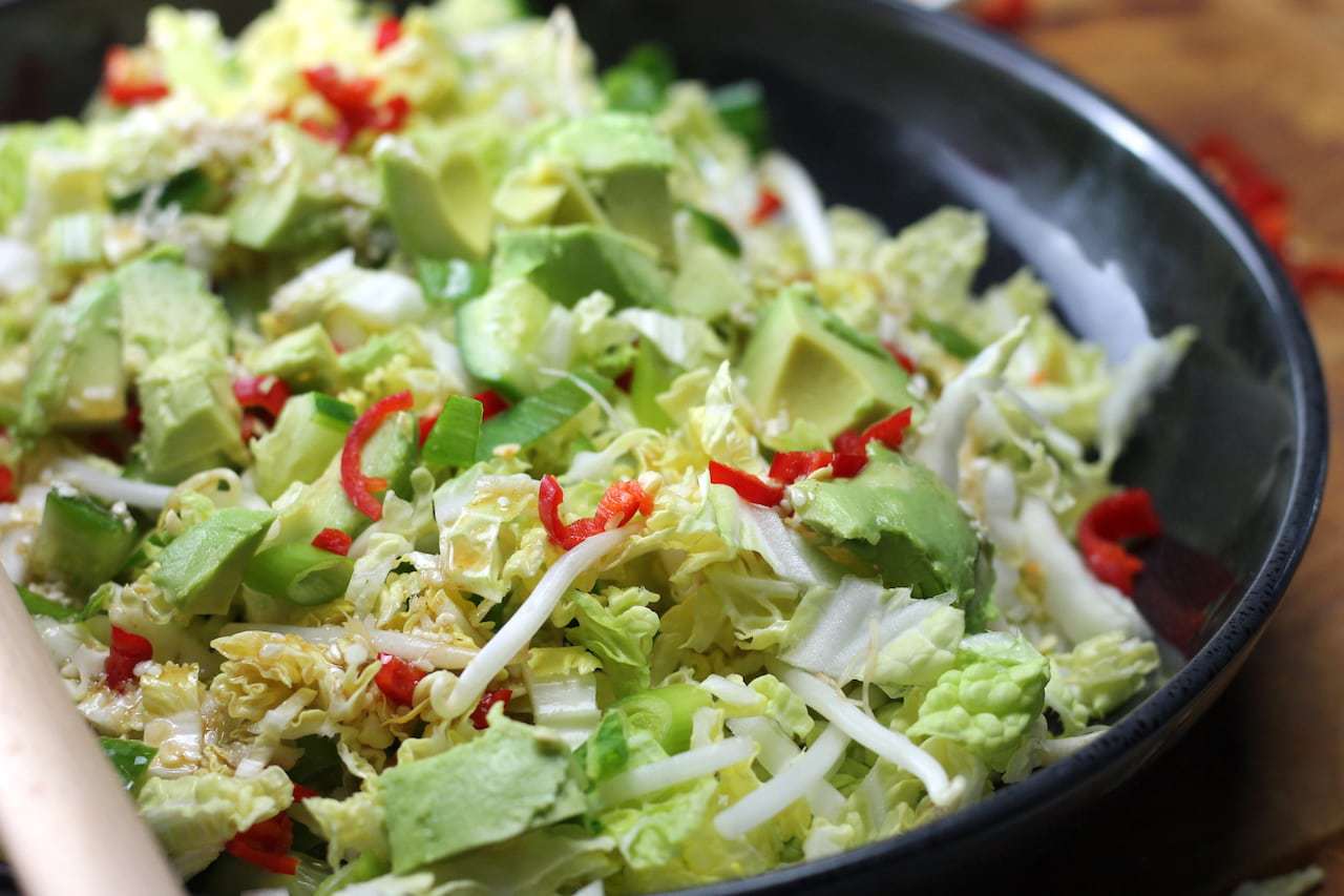 Keto Chinese Cabbage salad is a delicious combination of tangy, sweet and spicy flavours, making this Cabbage Salad the perfect keto side dish or BBQ accompaniment! #ketosalad #ketogenicrecipes #ketodiet