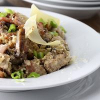 Easy Keto Chicken Risotto is a simple weeknight Keto Meal that will impress the whole family! Using cauliflower, chicken, bacon and mushrooms, Keto Chicken Risotto is ready in no time. #ketorecipe #easyketo #ketogenicdiet