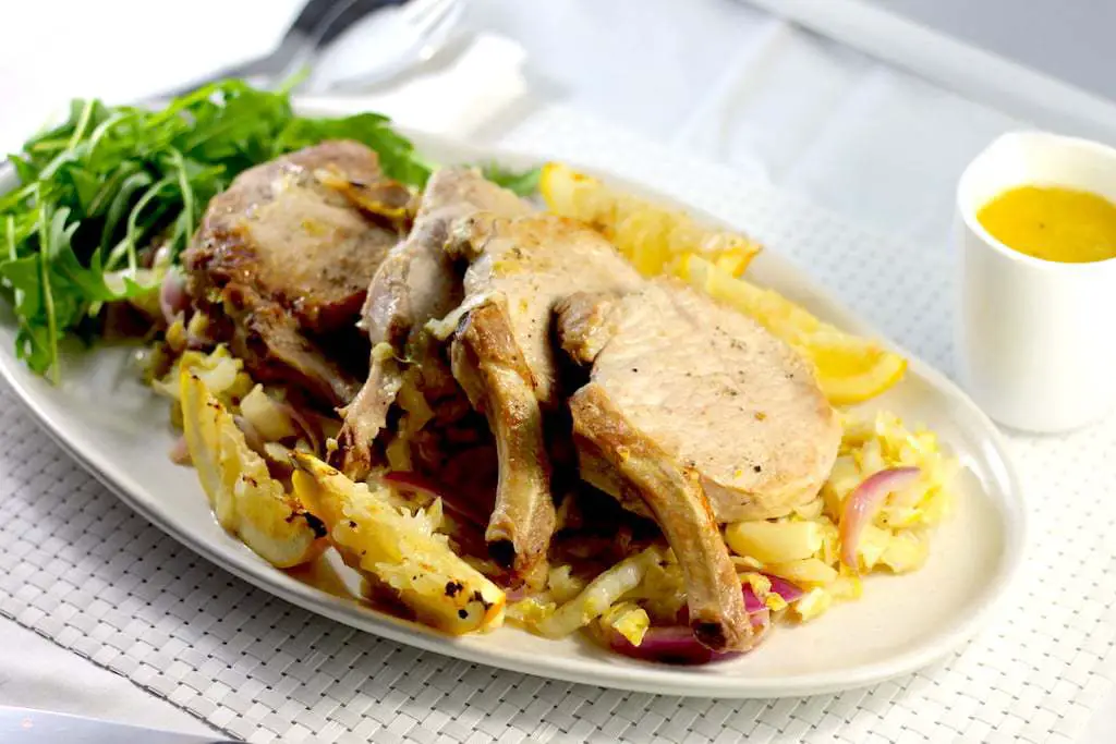 Keto Pork Chops with Cider & Cabbage by Aussie Keto Queen. The best friends of pork, apple and cabbage meet again in those low carb take on a family favourite. Keto Pork Chops #keto #ketogenicrecipes #ketogenicdiet #LCHF