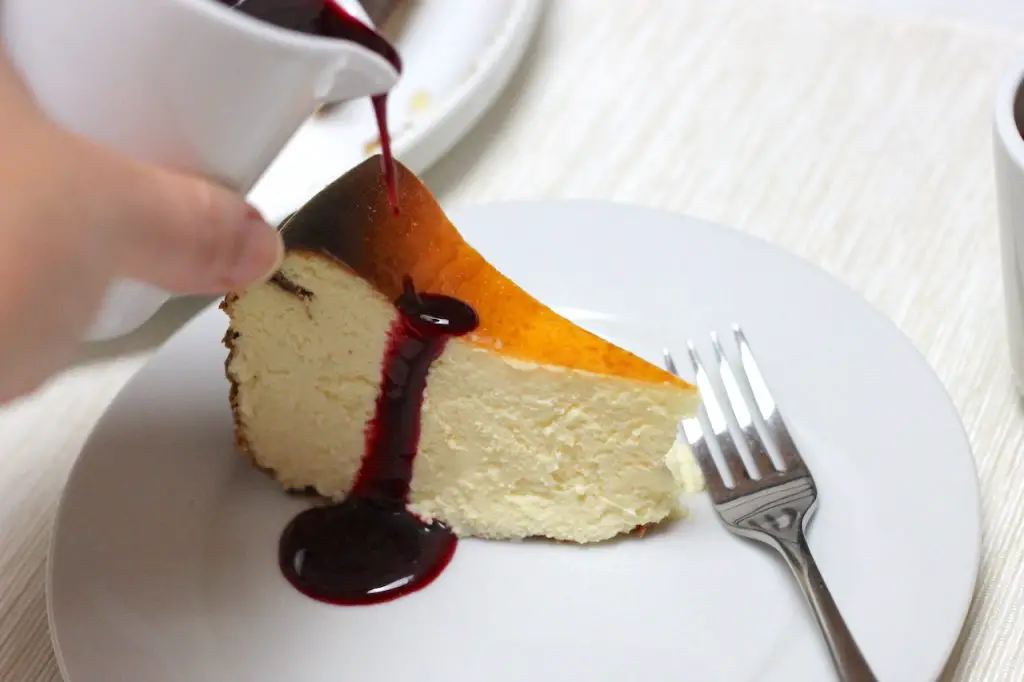 Keto Burnt Basque Cheesecake is a must have recipe in your repertoire. Easier than it looks and with a gorgeous, caramelised outside, the inside stays silky smooth and rich. You don't need a lot to be satisfied, so take it to your next party of BBQ - the guests won't believe it is a Keto dessert!
