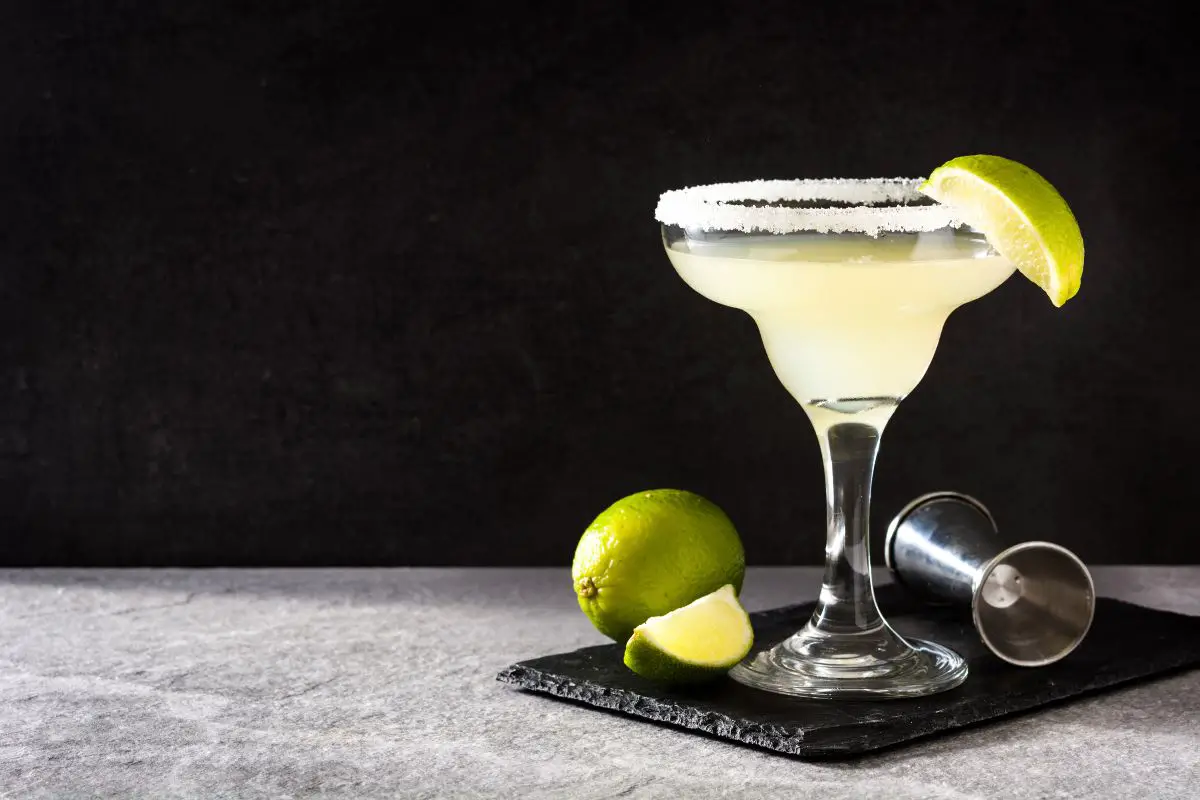 How Many Carbs Are In A Margarita? Everything You Need To Know